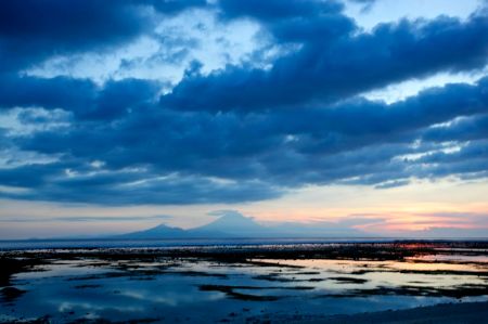 sunset Gili T