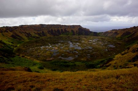 RANO KAU VOLCANO